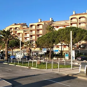 Appartement Port Est, Le Capitole, 27m2, Vue, Fréjus